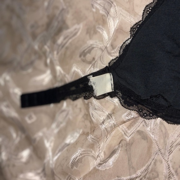 Hollister’s Gilly Hicks Black Lace Bralette - Picture 5 of 6